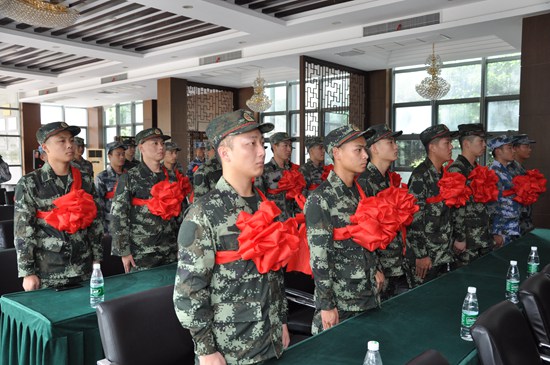 1568600539380086.jpg 新兵入伍3.jpg